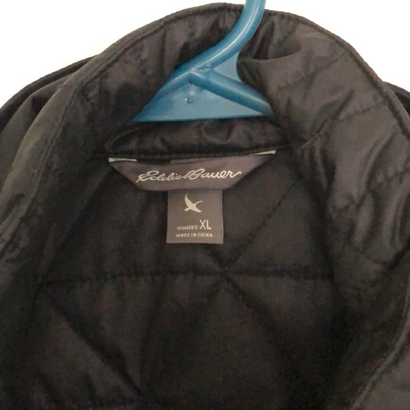 Eddie Bauer woman’s xl Winter Coat. - Picture 2 of 3